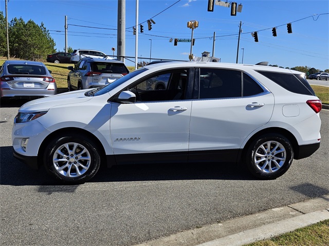 2018 Chevrolet Equinox LT photo 3