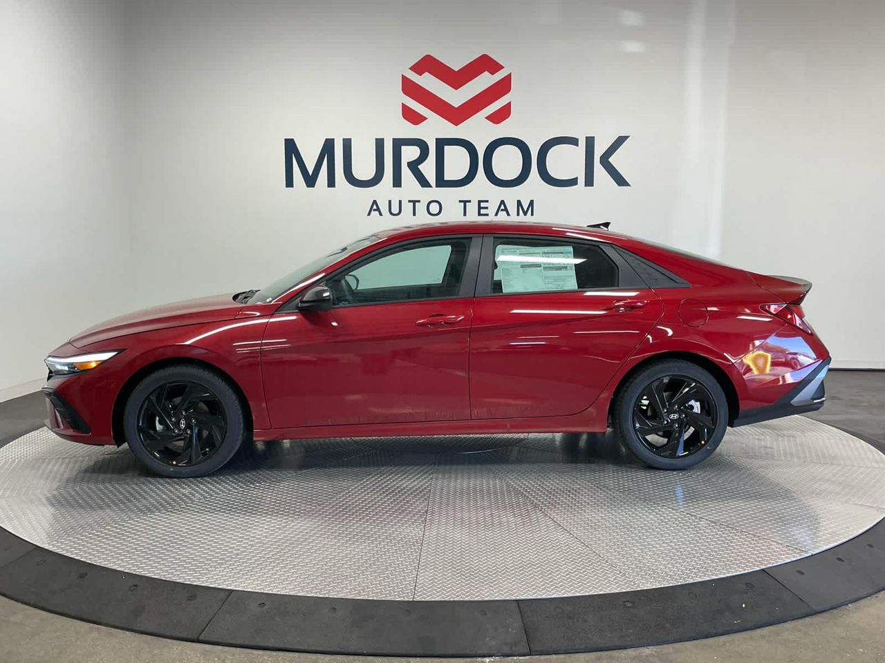 2026 Hyundai Elantra SEL Sport photo 2