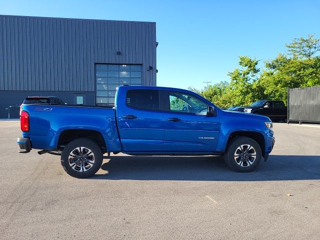 2022 Chevrolet Colorado Z71 photo 2