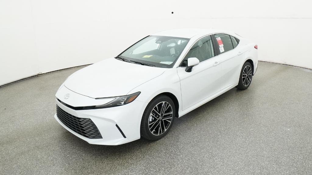 2026 Toyota Camry XLE's photo