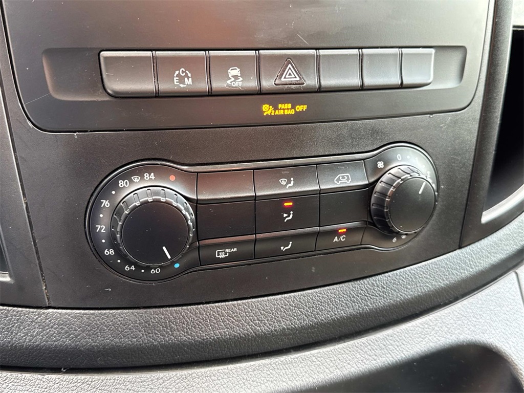 2018 Mercedes Benz Metris Cargo photo 26