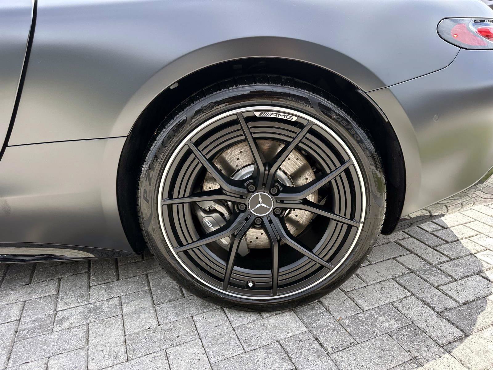 2026 Mercedes Benz AMG GT 43 photo 10