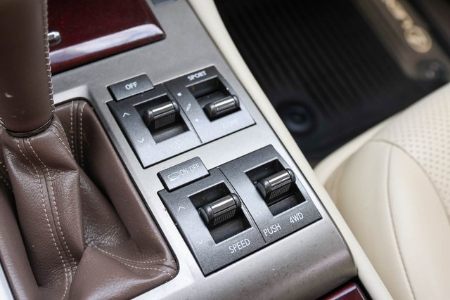 Used 2019 Red Lexus 460 Luxury image 24