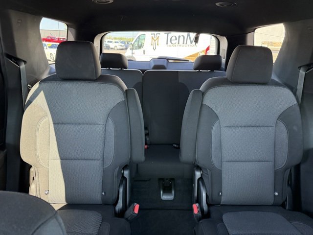 2023 Chevrolet Traverse Cloth photo 18