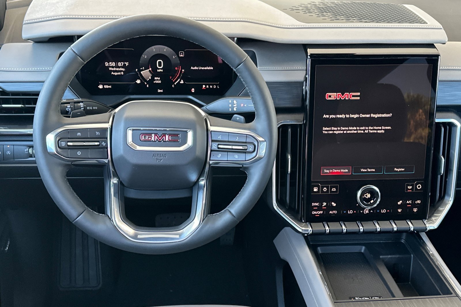 2026 Gmc Acadia Elevation photo 12