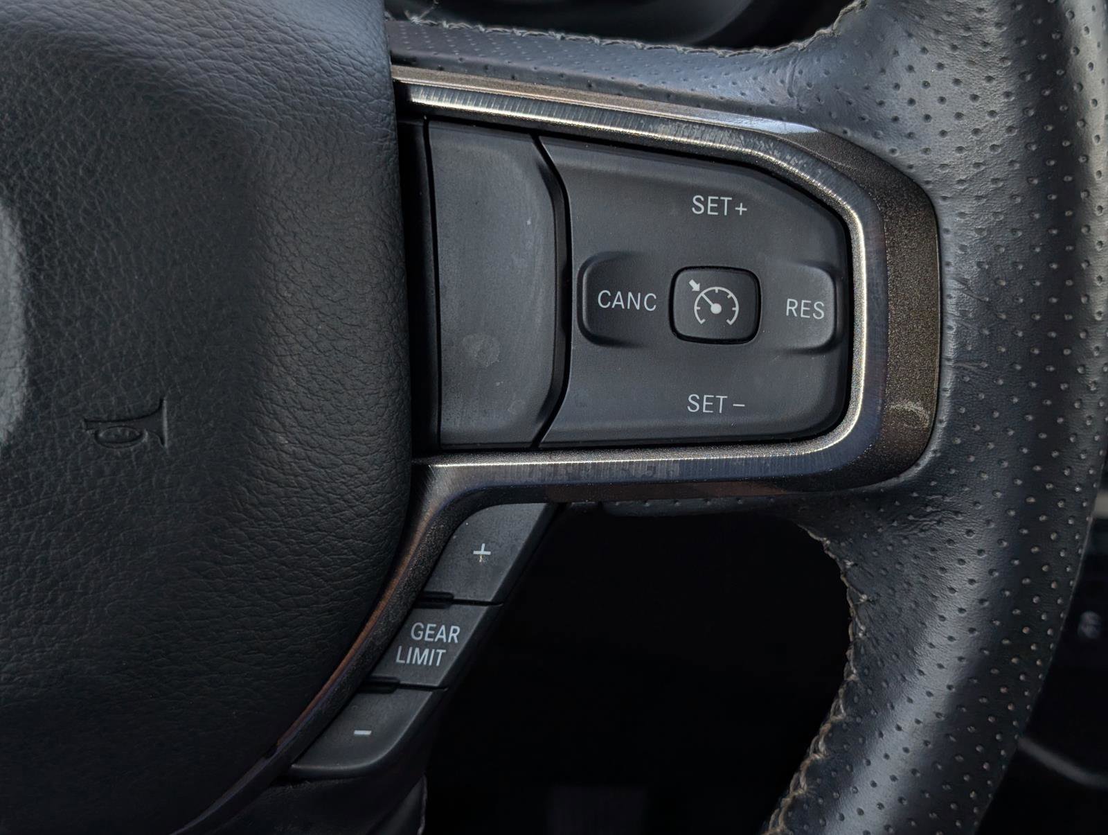 2020 Ram 1500 Rebel photo 12