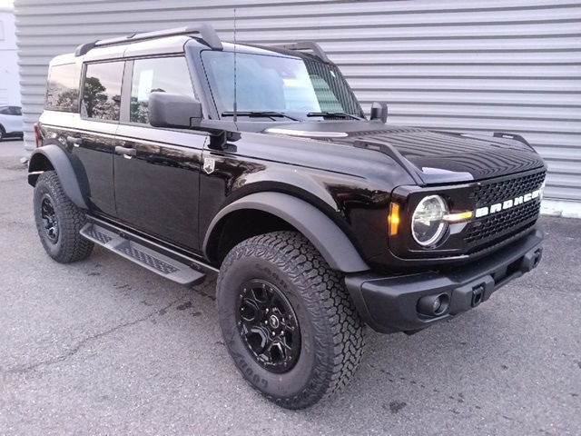 2025 Ford Bronco 4-Door Big Bend's photo