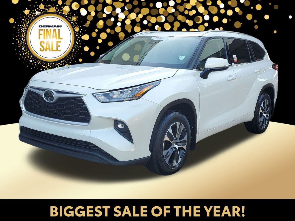 2020 Toyota Highlander XLE's photo