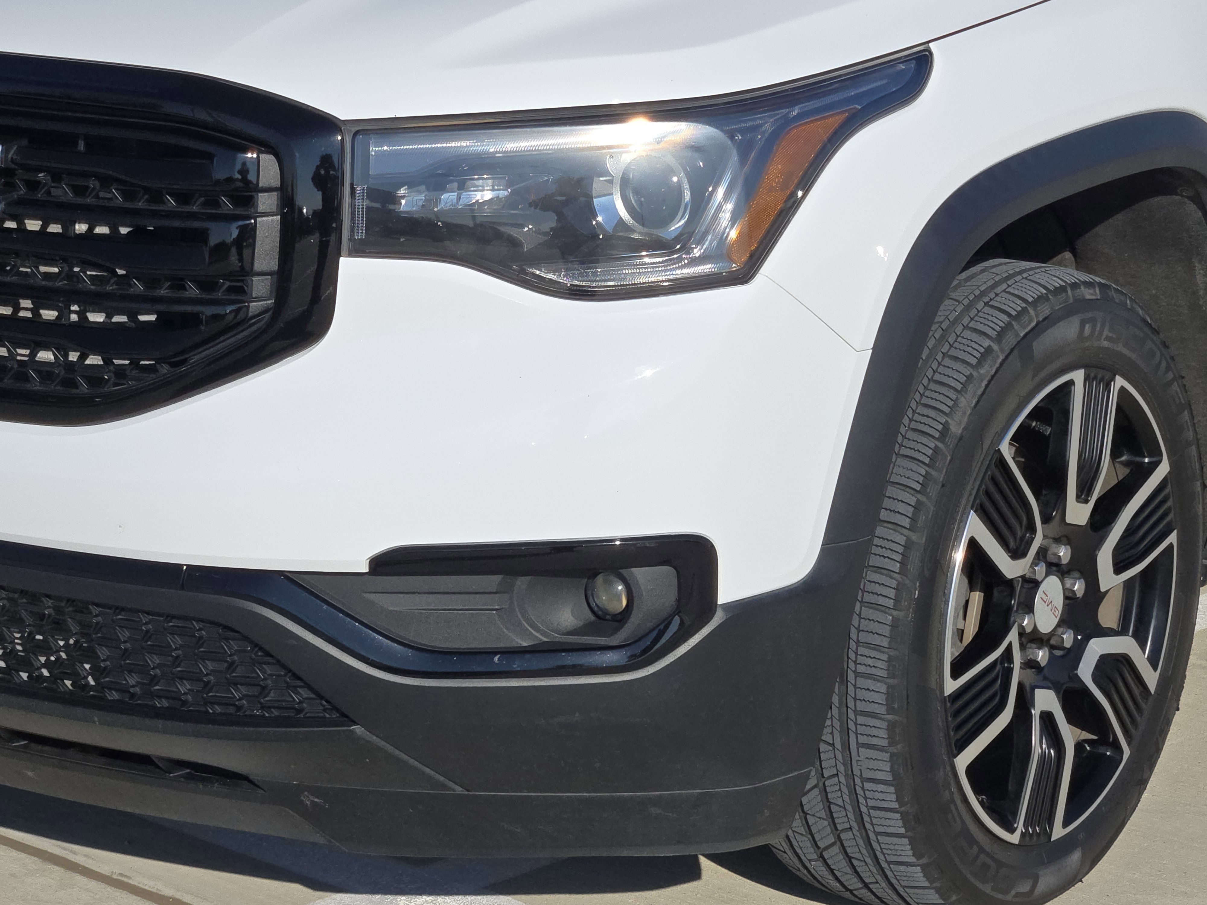 2019 Gmc Acadia SLT photo 3