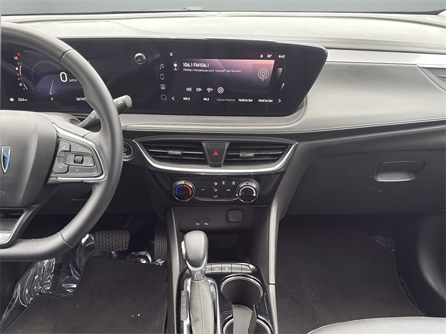 2024 Buick Encore GX Sport Touring photo 18