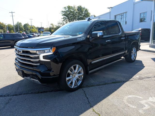 2023 Chevrolet Silverado 1500 High Country photo 3