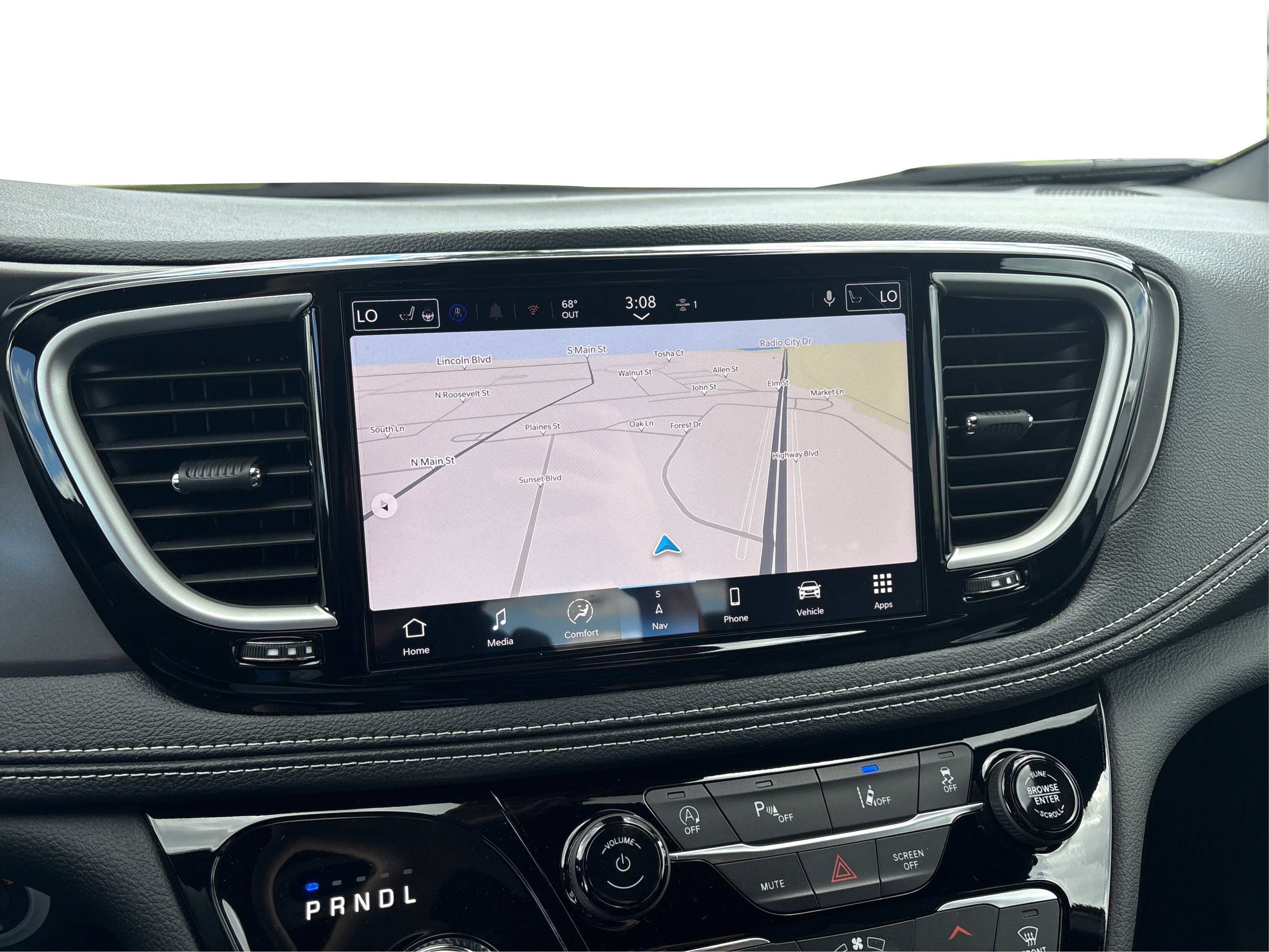 2026 Chrysler Pacifica photo 24