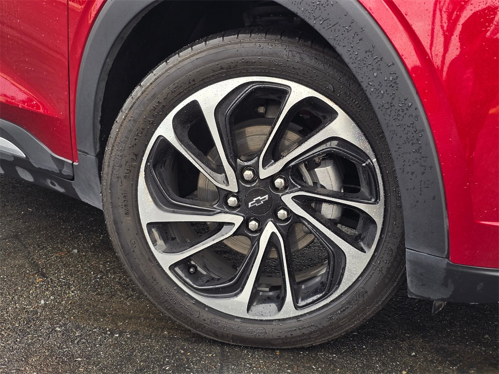 2023 Chevrolet Bolt EUV Premier photo 2