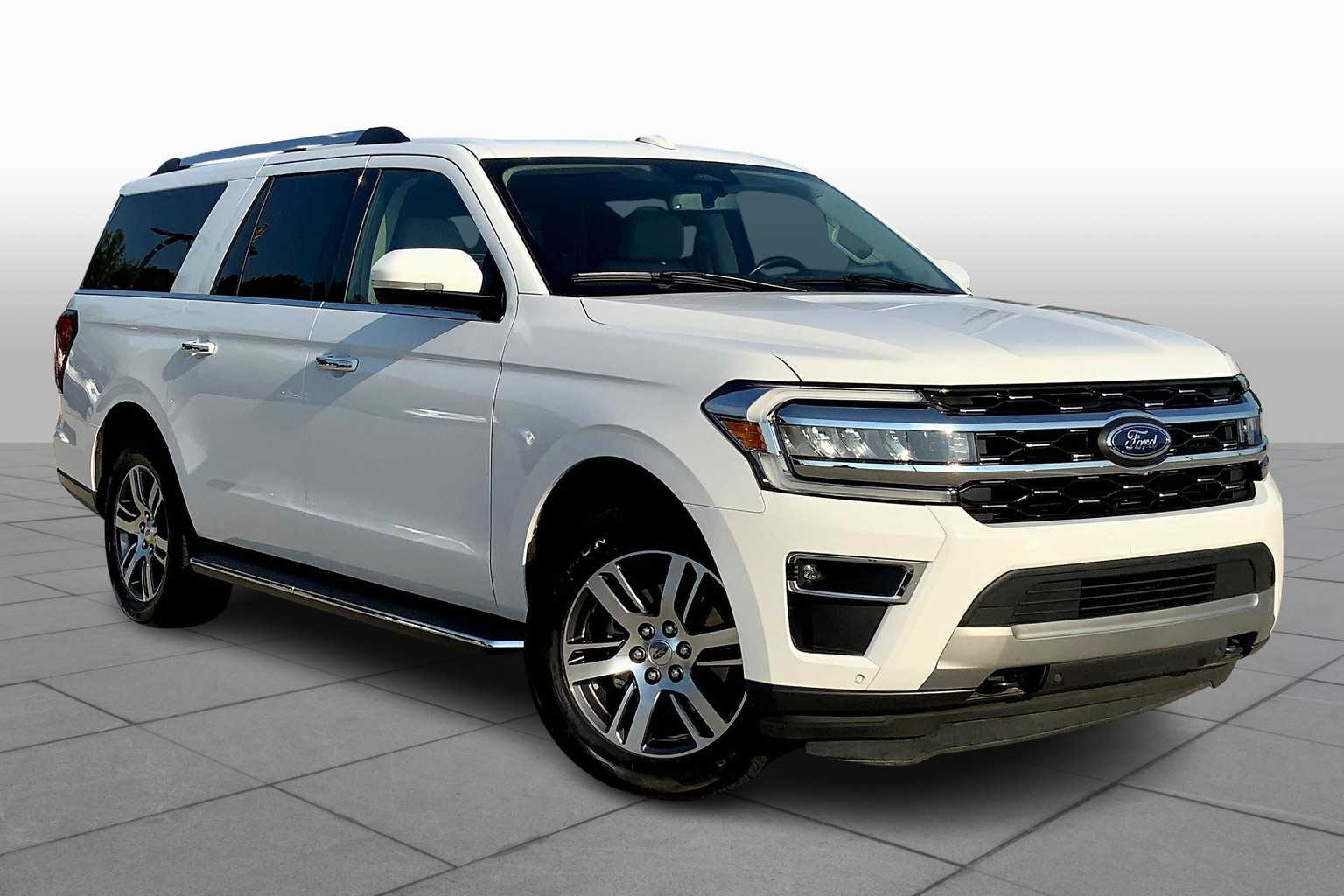 2023 Ford Expedition MAX Limited photo 2