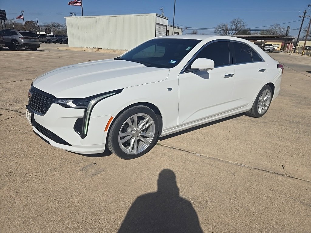 2023 Cadillac CT4 Luxury