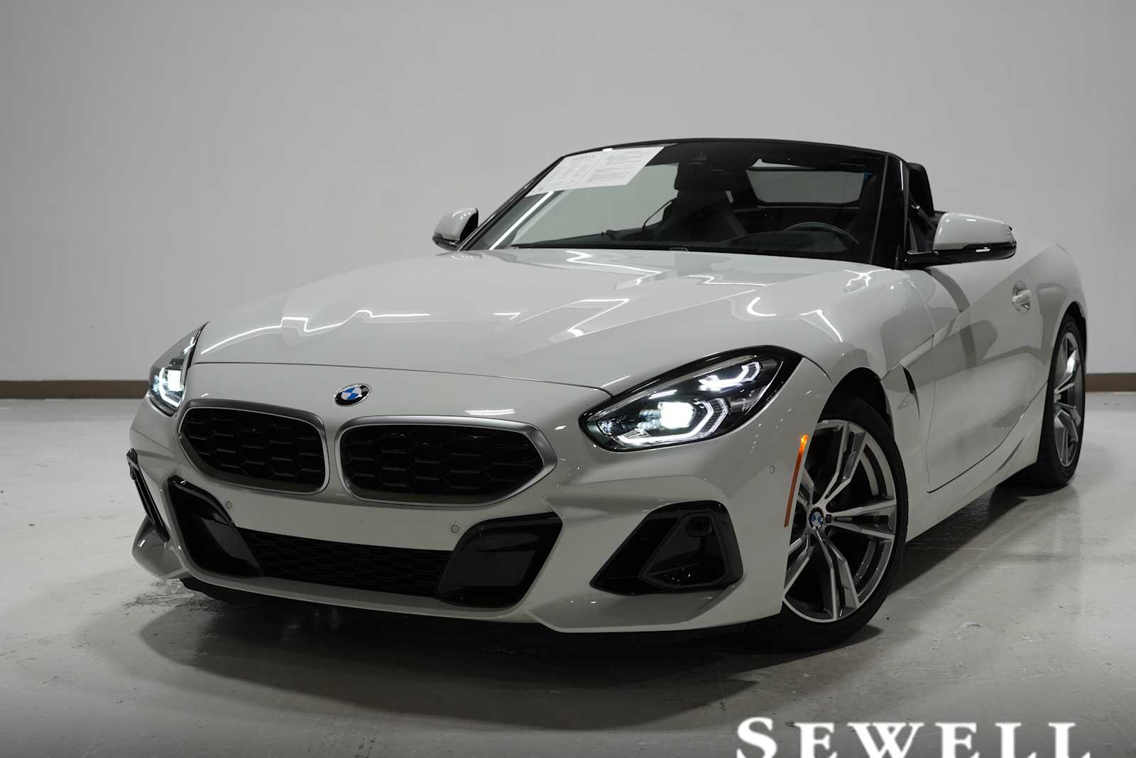 Certified Pre-Owned 2024 BMW Z4 M40i Roadster in Grapevine