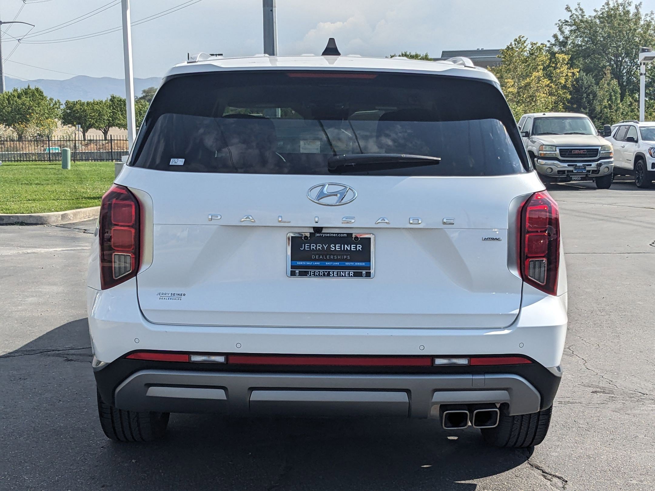 2025 Hyundai Palisade Limited photo 4