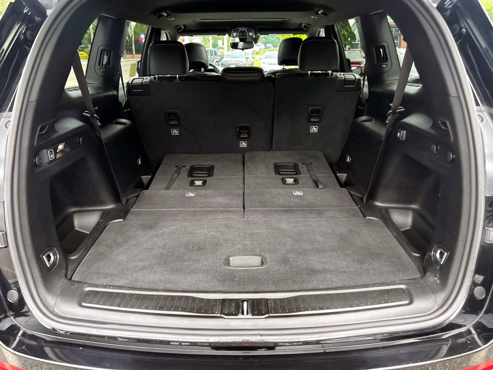 2023 Jeep Grand Cherokee Altitude photo 12