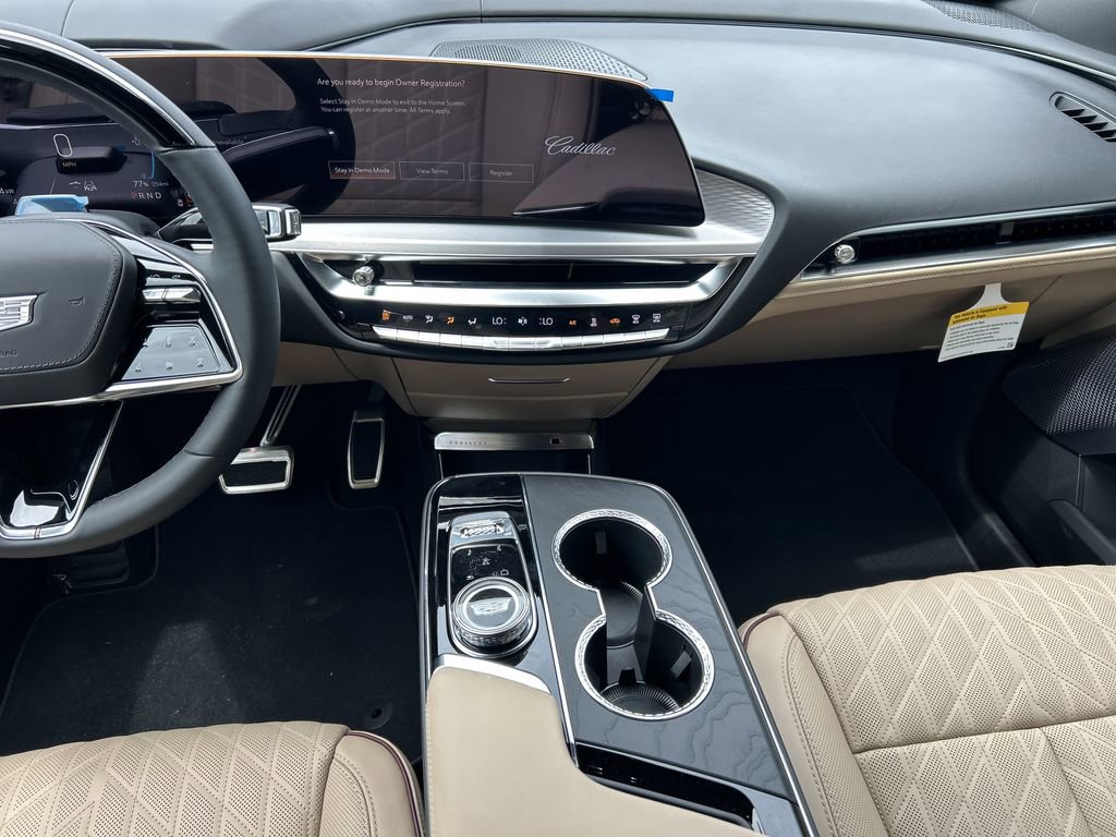 2026 Cadillac Lyriq Sport photo 15