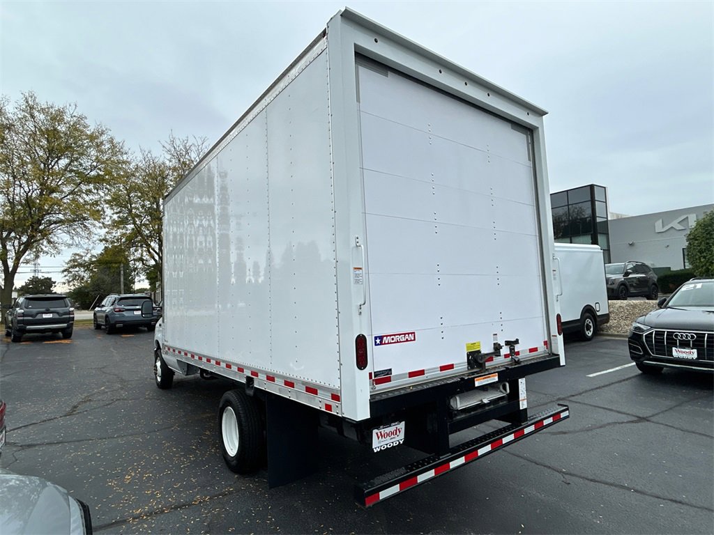 2024 FORD E-450 - Image 5