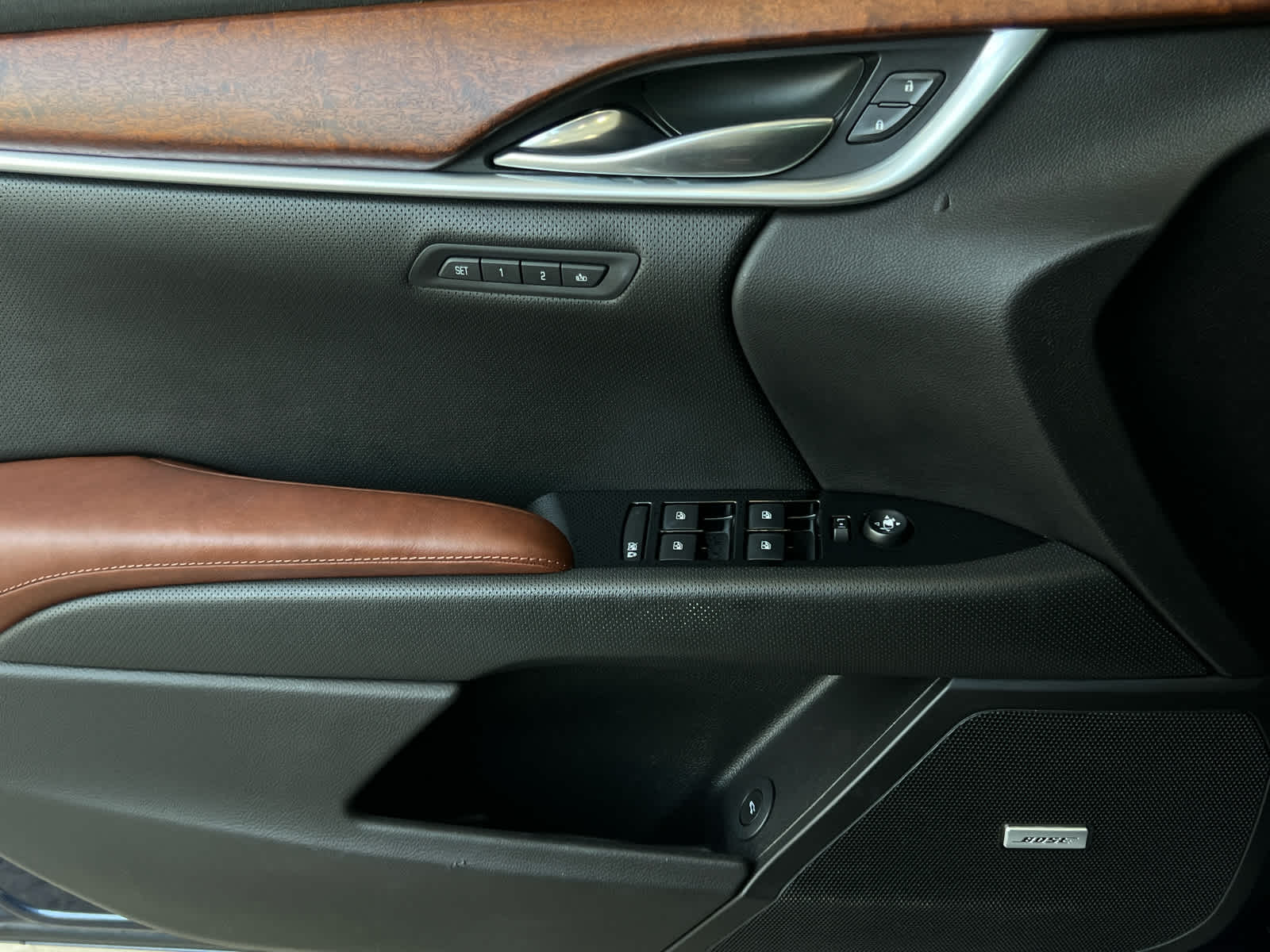 2018 Cadillac XTS Luxury photo 19