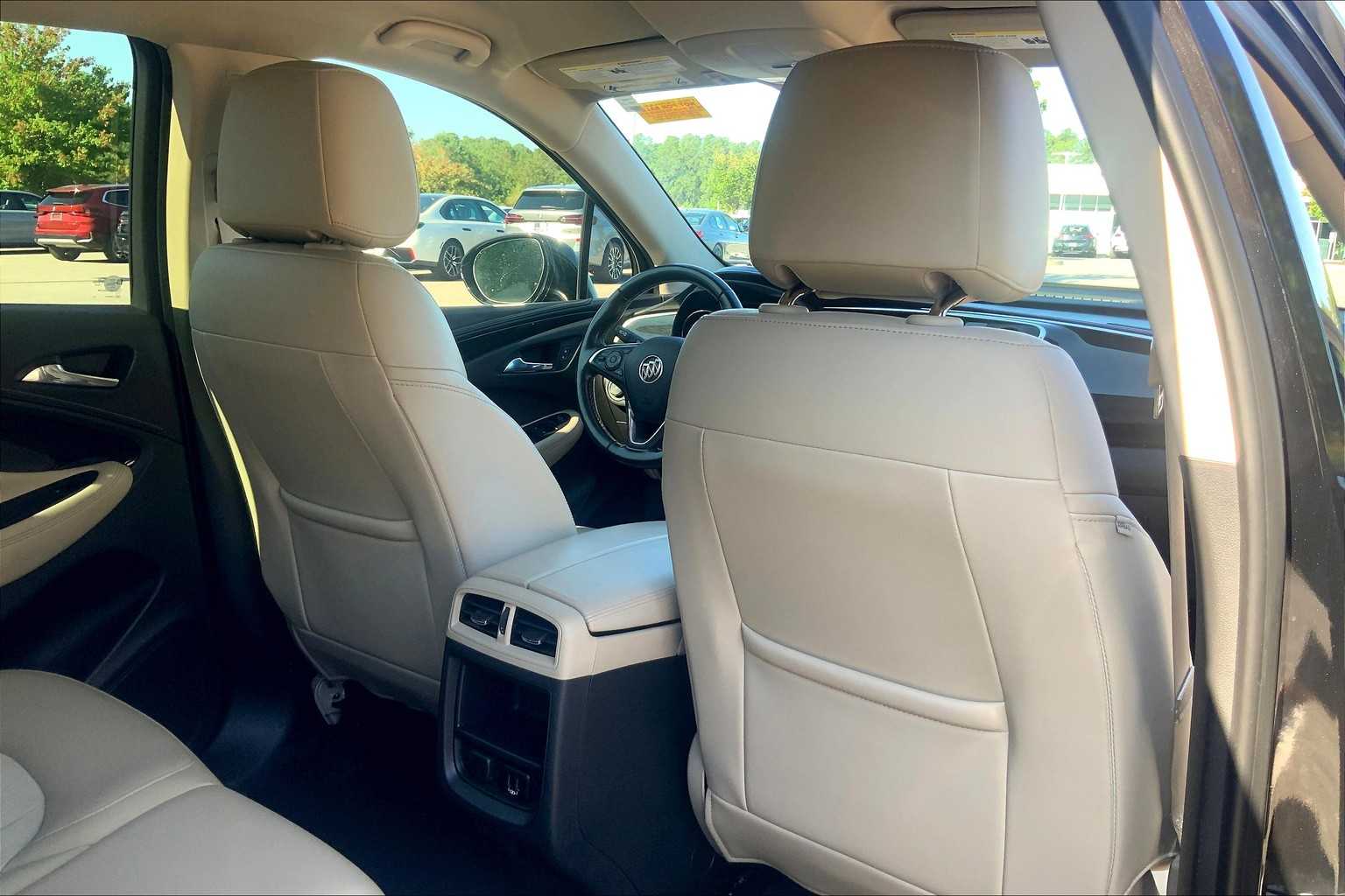 2017 Buick Envision Preferred photo 18