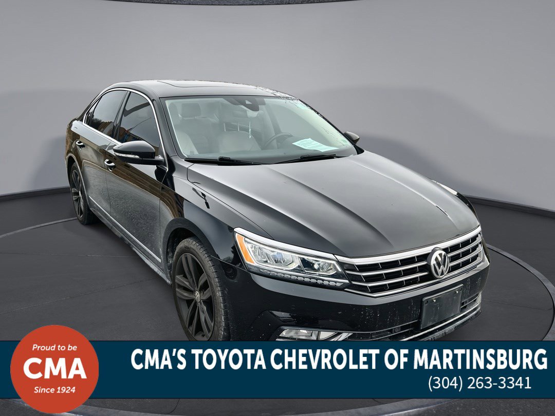 2018 Volkswagen Passat SEL Premium's photo