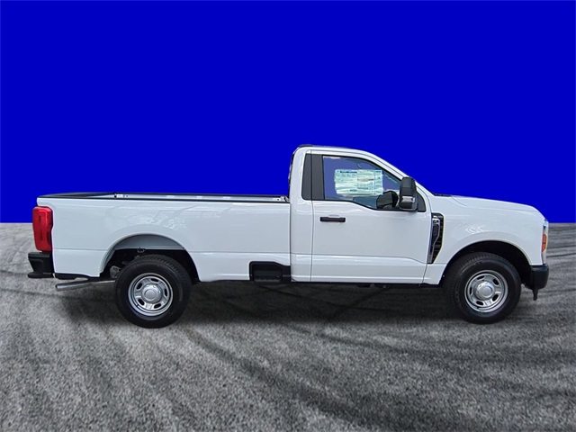 2026 Ford F-250 photo 2