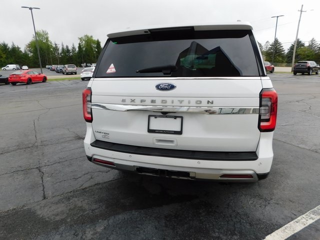 2022 Ford Expedition Limited photo 3