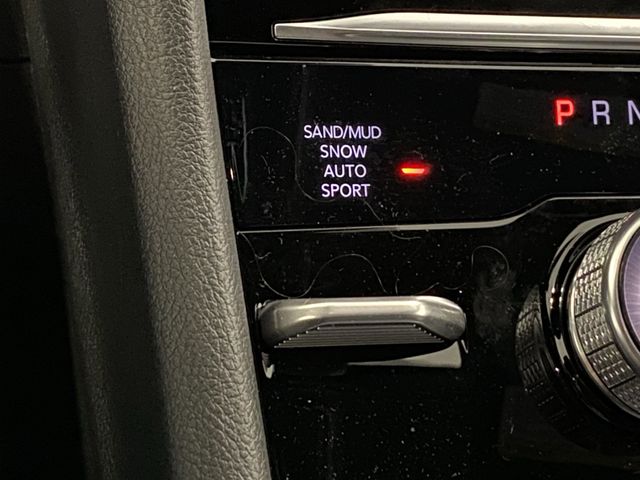 2025 Jeep Grand Cherokee Limited photo 23