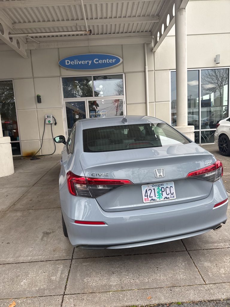 2023 Honda Civic Sport photo 4