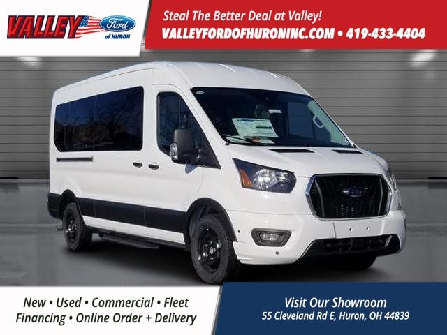 2024 Ford Transit XLT photo 2