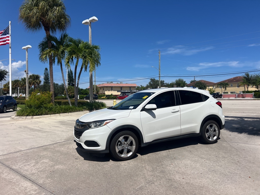 2021 Honda HR-V LX photo 4