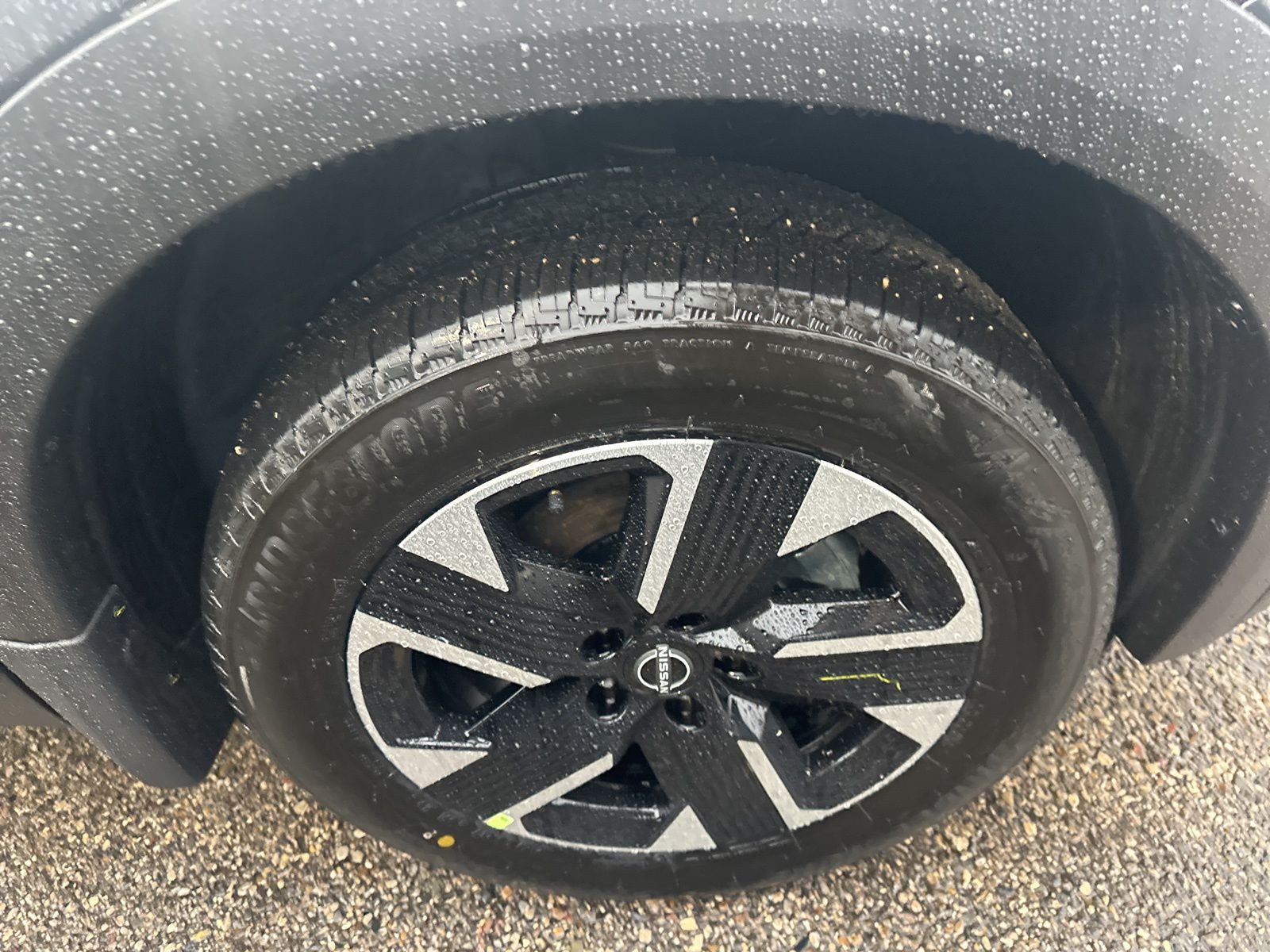 2026 Nissan Kicks SV photo 4
