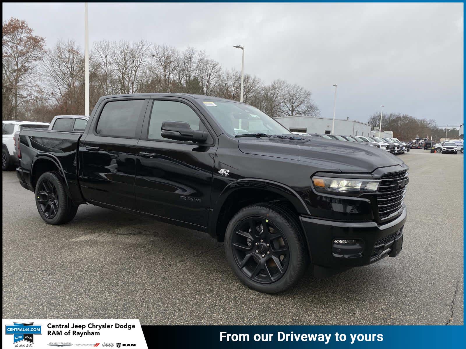 2026 RAM Ram 1500 Pickup Laramie's photo