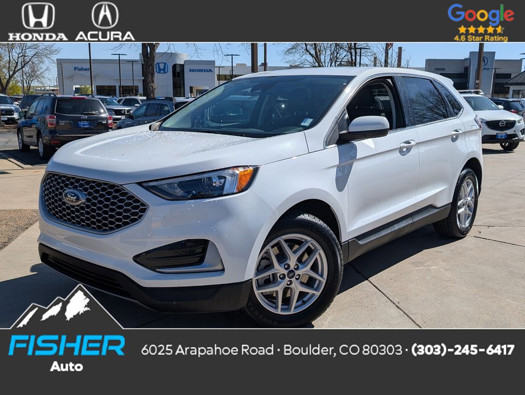 Used 2024 Oxford White Ford SEL image 1