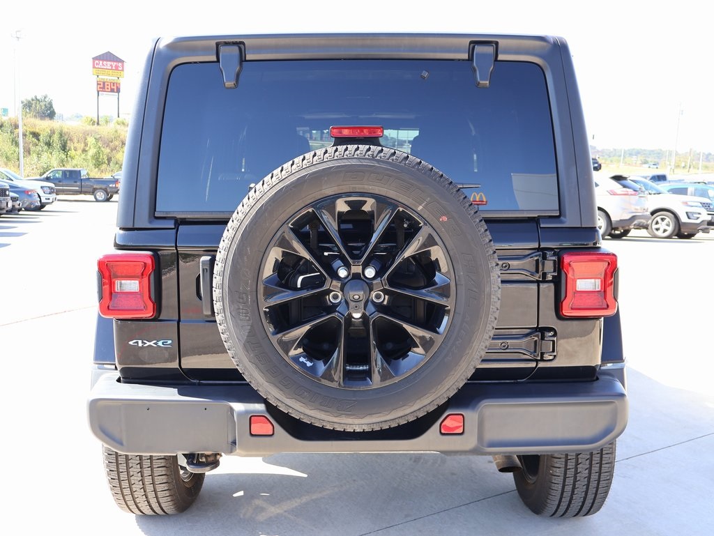 2021 Jeep Wrangler Unlimited Sahara 4xe photo 4