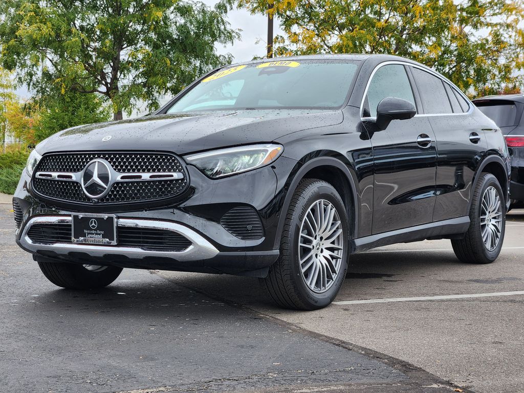 2025 Mercedes Benz GLC Coupe 300 4MATIC photo 4