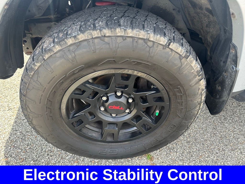 2017 Toyota 4Runner TRD Pro photo 6