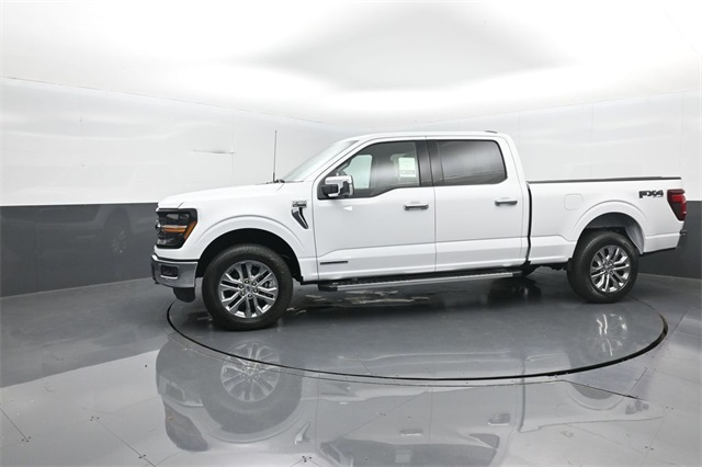 2025 Ford F-150 XLT photo 2