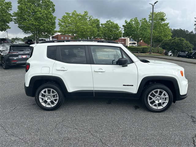 2022 Jeep Renegade Jeepster Sport Upland photo 3