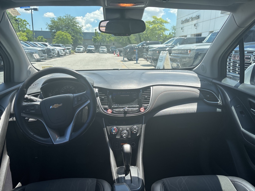 2022 Chevrolet Trax LT photo 26