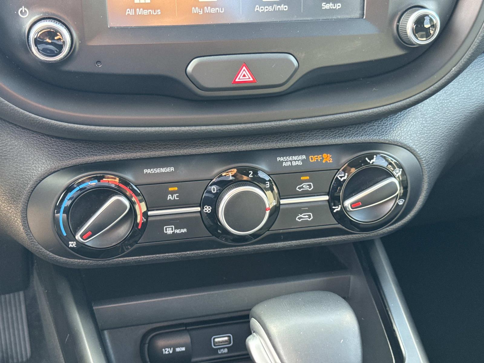 2021 Kia Soul 2.5i Sport photo 27