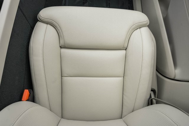 2025 Volvo XC90 T8 photo 23