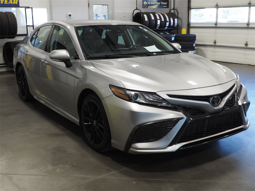 2024 Toyota Camry XSE photo 3