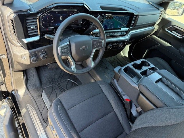2026 Chevrolet Silverado RST photo 12