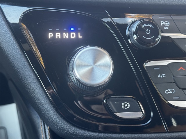 2021 Chrysler Pacifica Hybrid Pinnacle photo 33