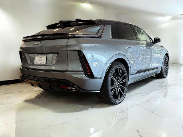 2026 Cadillac Lyriq photo 8