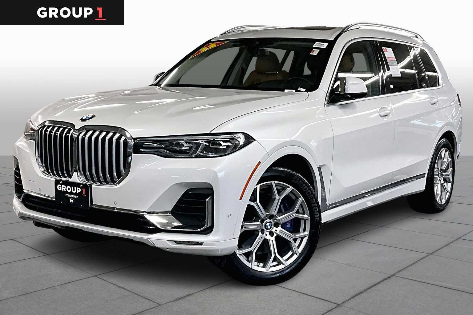2022 BMW X7 40i's photo