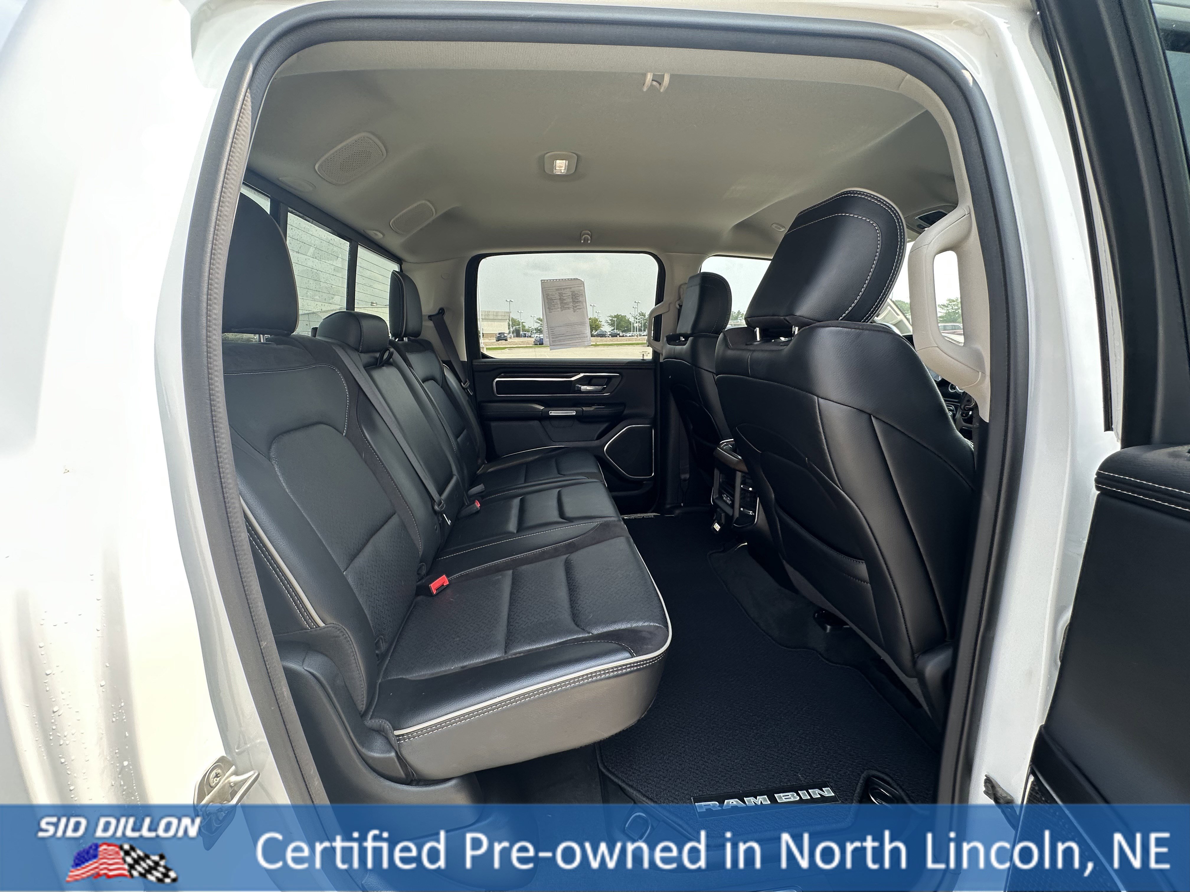 2022 Ram 1500 Laramie photo 8